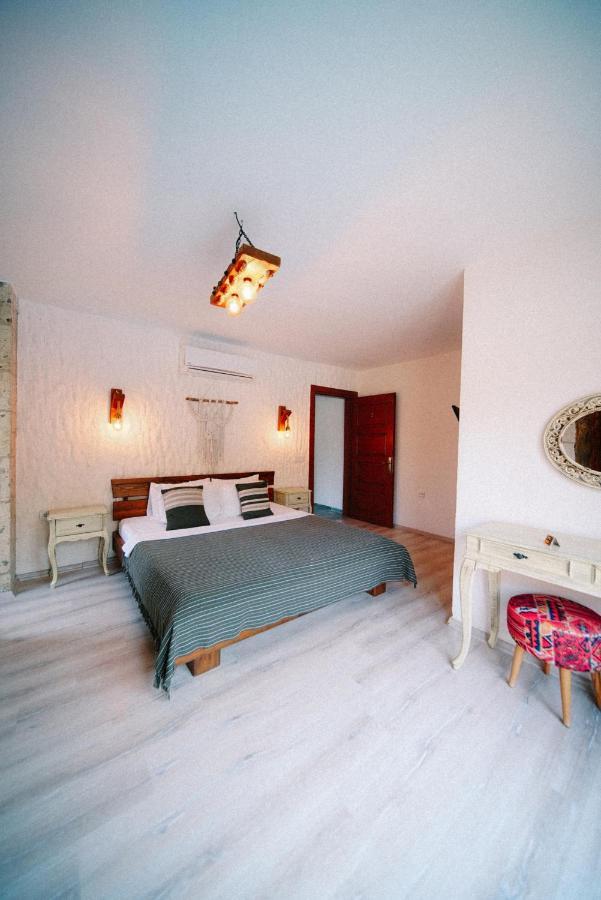 Pupa Alacati Butik Otel Çeşme Εξωτερικό φωτογραφία