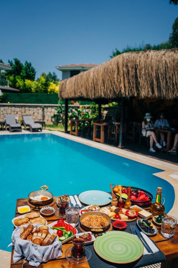 Pupa Alacati Butik Otel Çeşme Εξωτερικό φωτογραφία