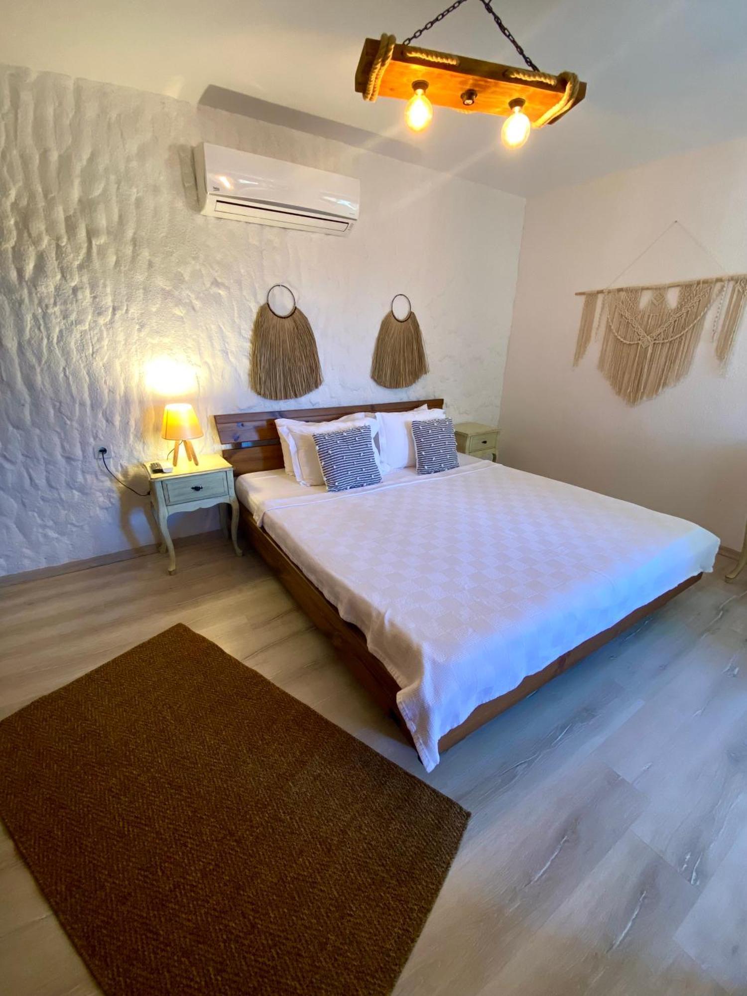 Pupa Alacati Butik Otel Çeşme Εξωτερικό φωτογραφία