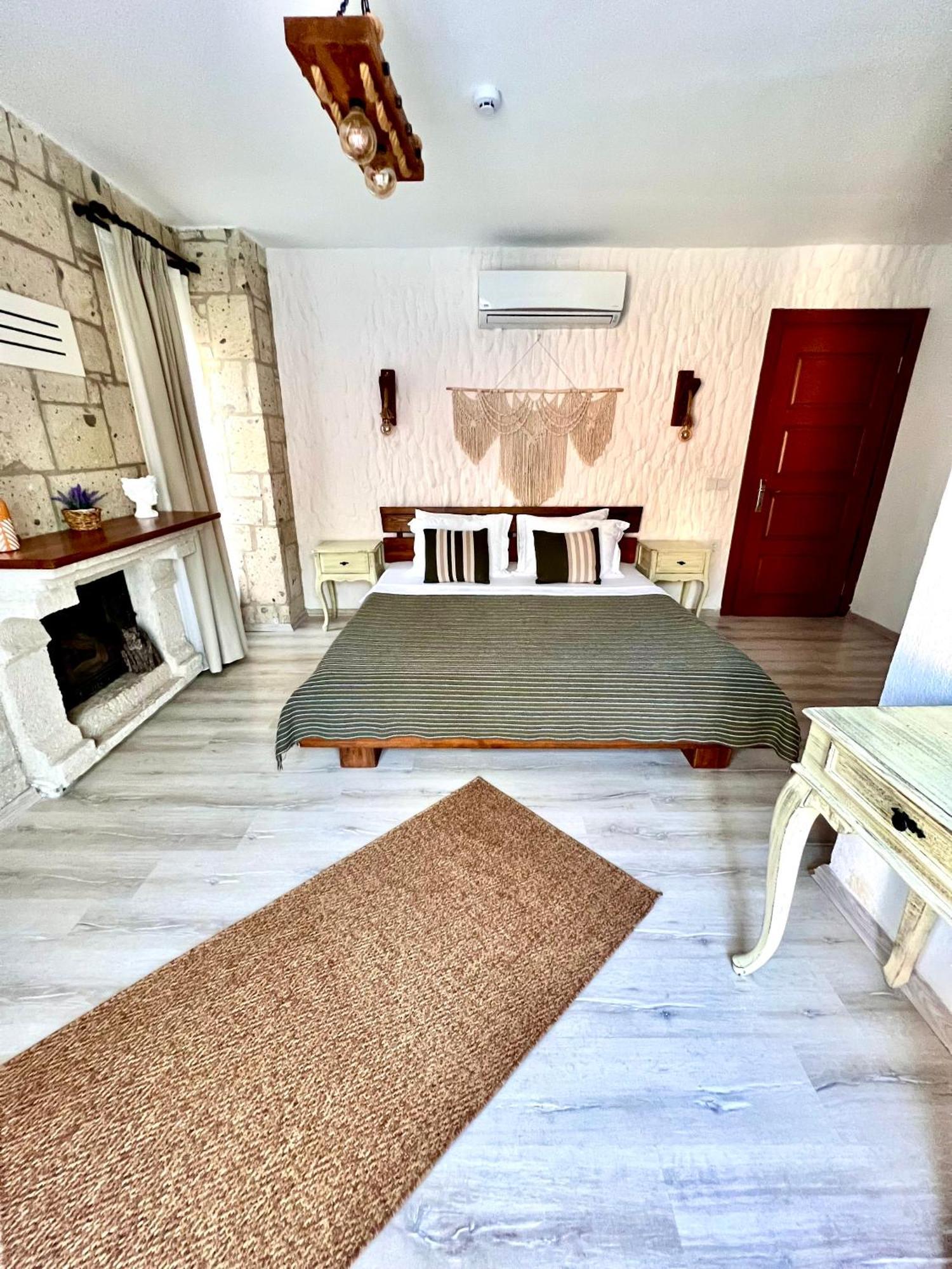 Pupa Alacati Butik Otel Çeşme Εξωτερικό φωτογραφία