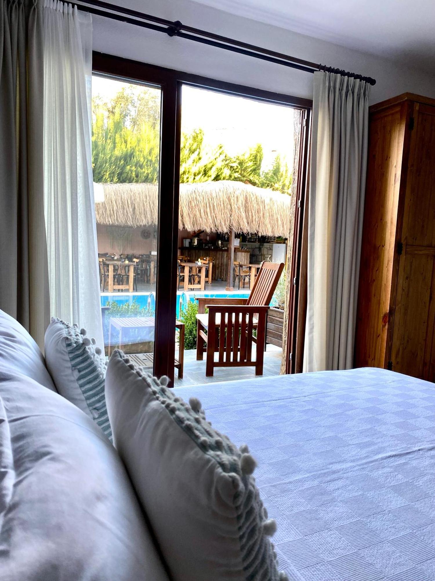Pupa Alacati Butik Otel Çeşme Εξωτερικό φωτογραφία
