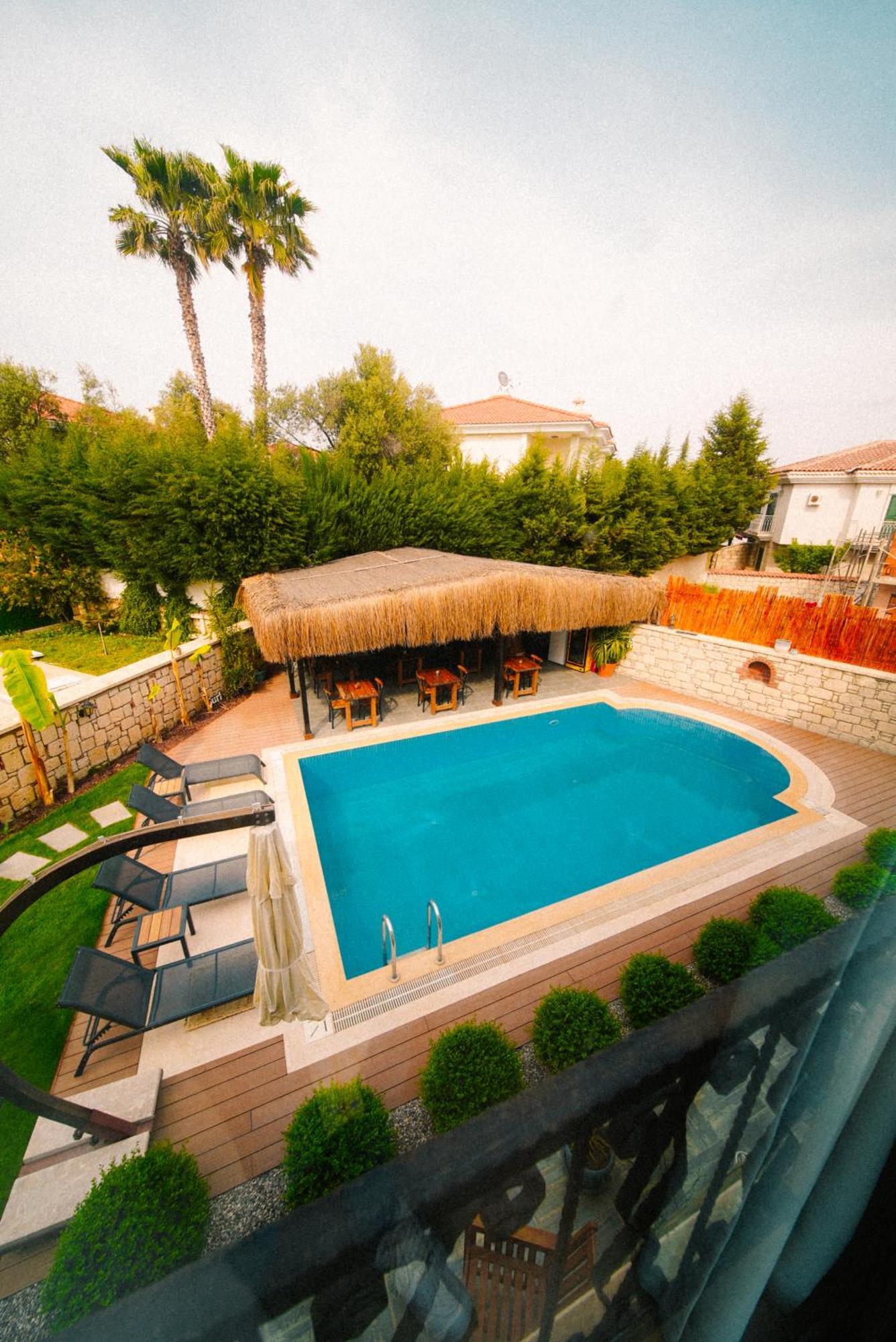 Pupa Alacati Butik Otel Çeşme Εξωτερικό φωτογραφία
