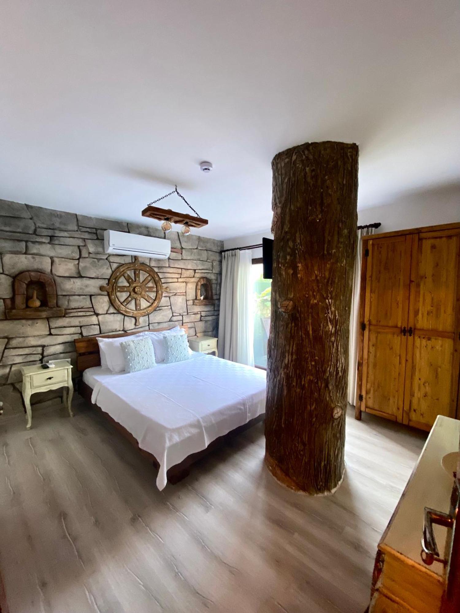 Pupa Alacati Butik Otel Çeşme Εξωτερικό φωτογραφία